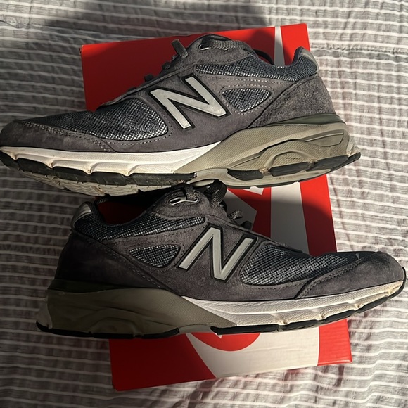 New Balance Men’s Sz11 990v4 ‘Castlerock’ - Picture 3 of 3